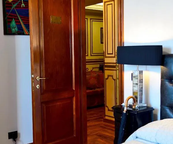 Regal House Navigatori 23 4* רומא
