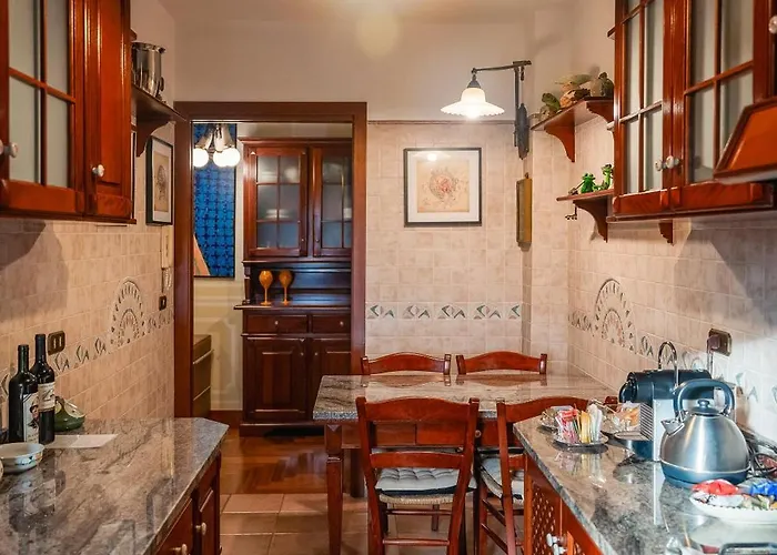 Regal House Navigatori 23 4* רומא
